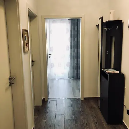 Apartment Eme Brasov