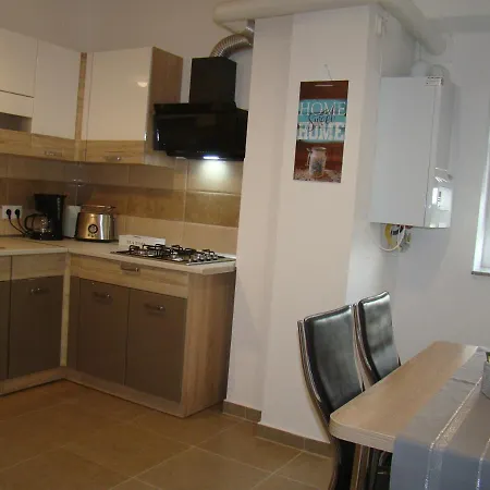 Eme Apartamento Braşov